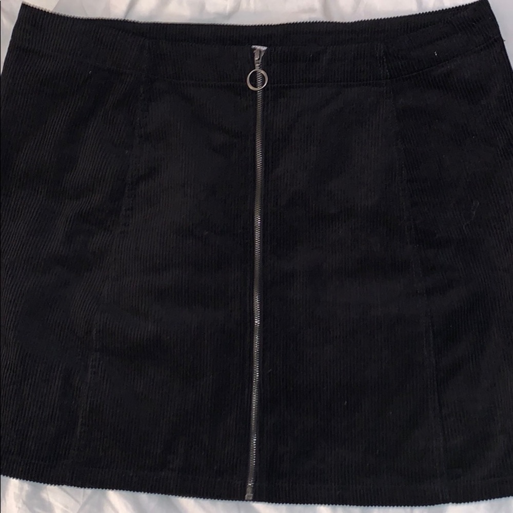 Black Range Kiss skirt